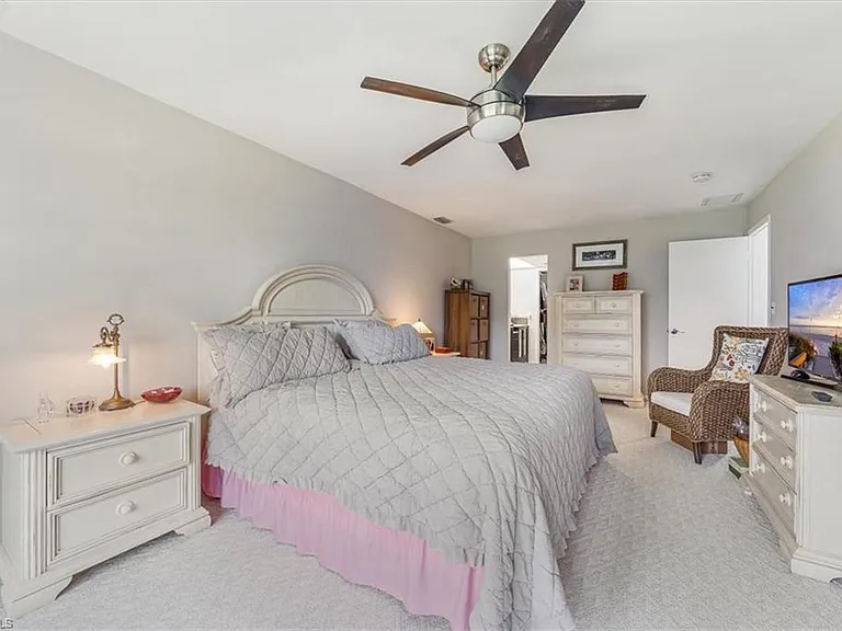 402 Bristle Cone Ln #2 — Photo 13