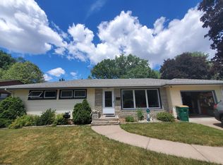 3800 44th Ave N, Robbinsdale, MN 55422