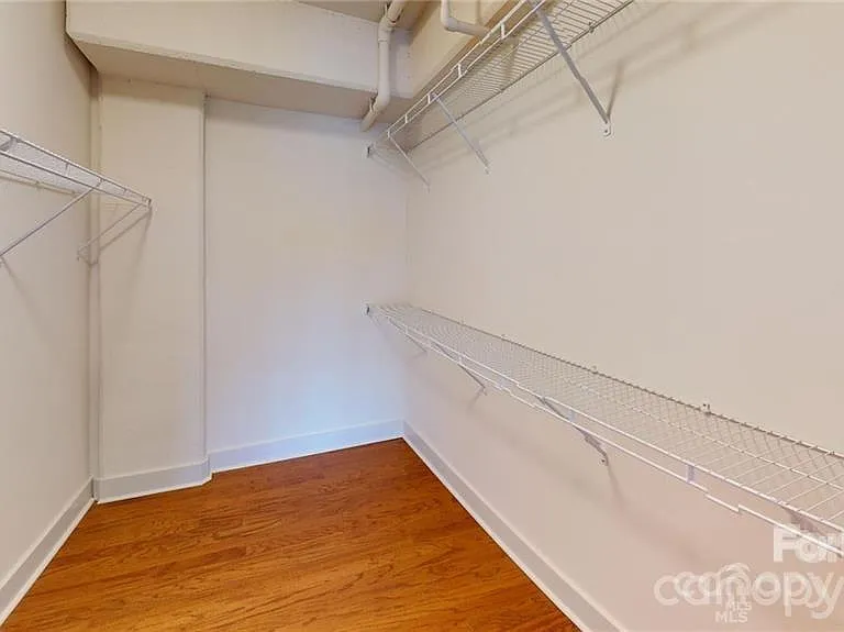715 N Graham St #305 — Photo 7