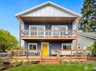 7957 34th Ave SW, Seattle, WA 98126