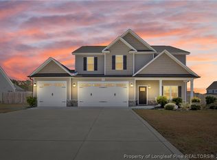 5113 Thruway Rd, Hope Mills, NC 28348