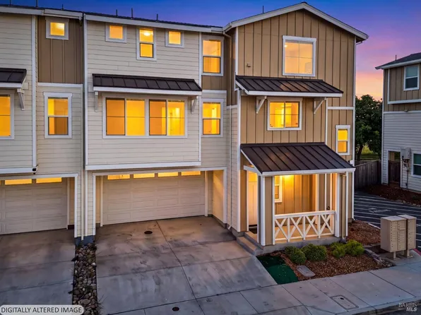 2017 Elson Way, Santa Rosa, CA 95403