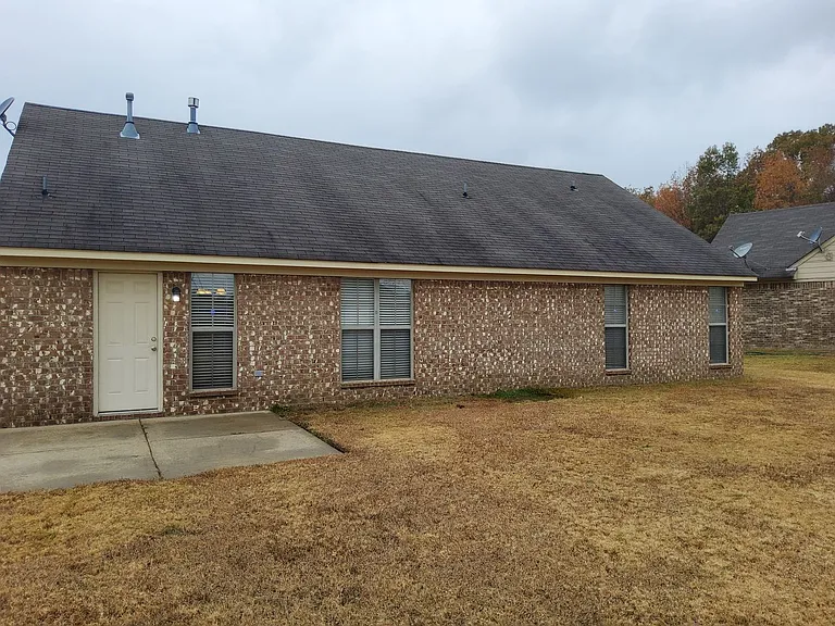 8898 Rasco Hills Cv — Photo 6