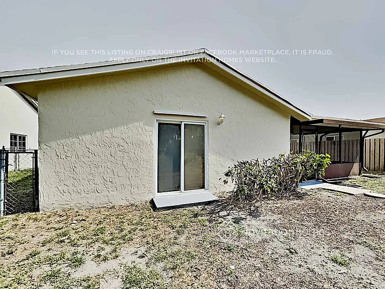 9316 NW 53rd St — Photo 18