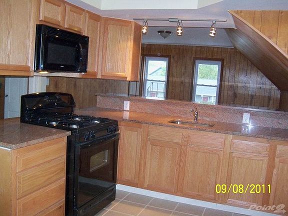 Prov apt 9-8-11 031 (800x600)