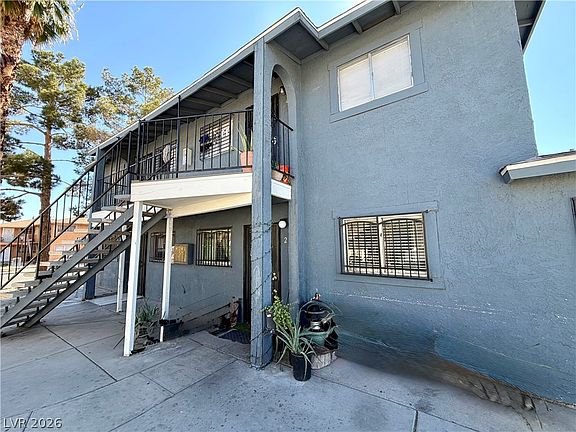 5th image of 1521 Cobb Ln