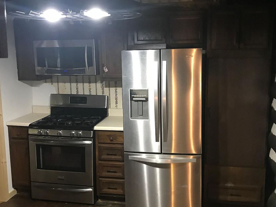 1st image of 442 Lake Floyd Cir