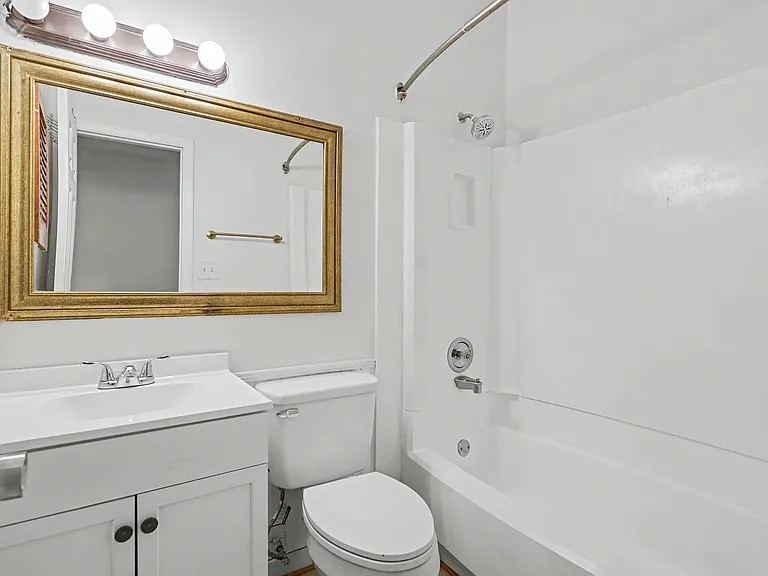 308 Patriot Ln #J — Photo 12