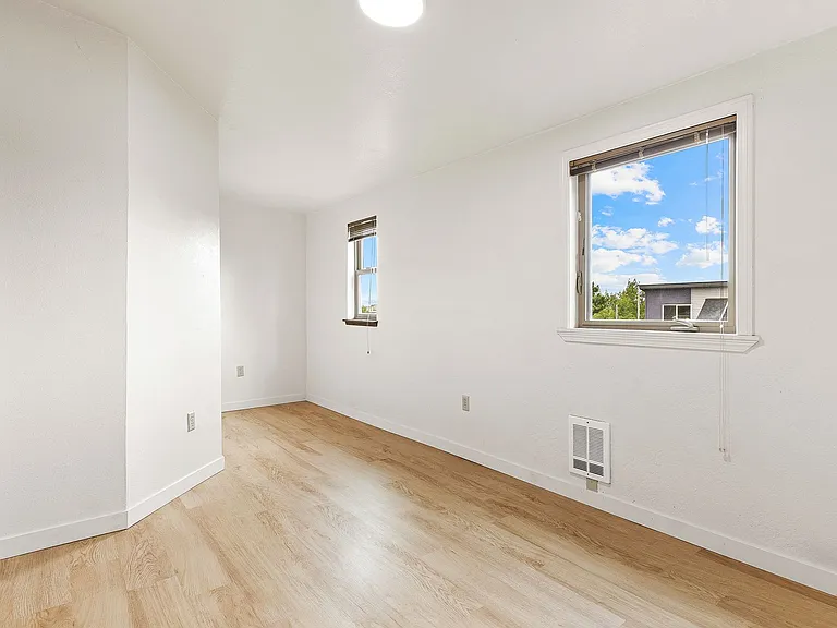 Maplewood Apartments One Month Free! — Photo 43