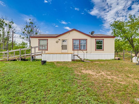 2nd image of 11833 Pin Oak Rd