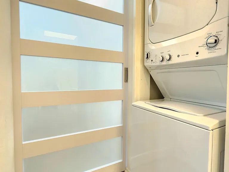 2120 S Bentley Ave #308 — Photo 18