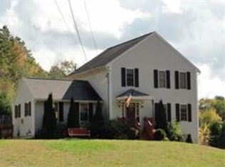 737 S Barre Rd, Barre, MA 01005