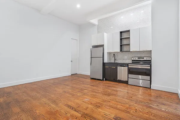 Rented by Stuyvesant Heights Realty Corp | media 14