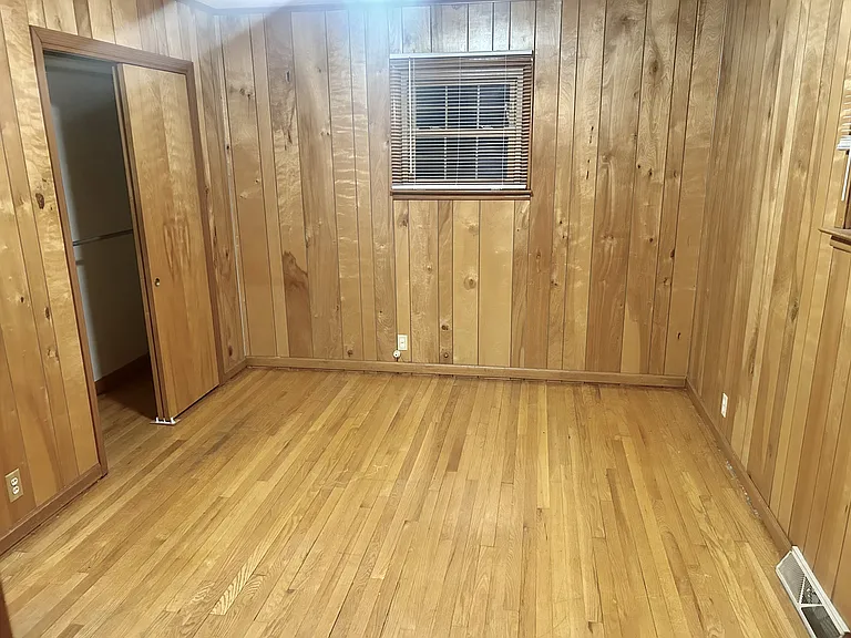 3742 Dorothy Ln — Photo 9