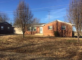 985 E 6th Ave, Calvert City, KY 42029
