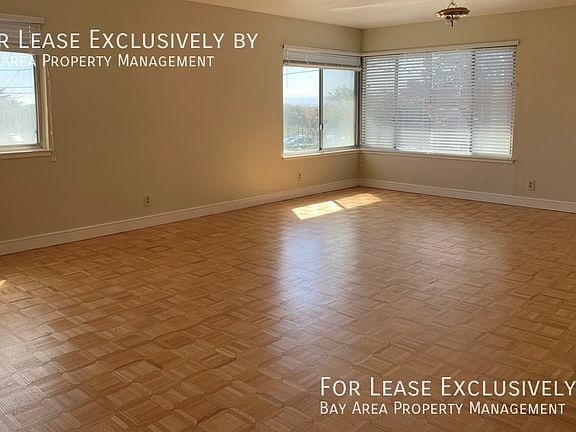 2nd image of 401 Walnut Ave #2