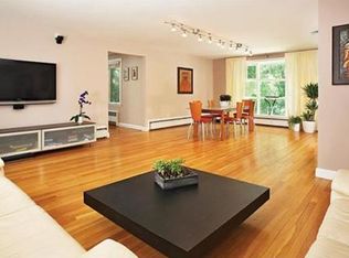 53 Dorothy Rd, Newton, MA 02459