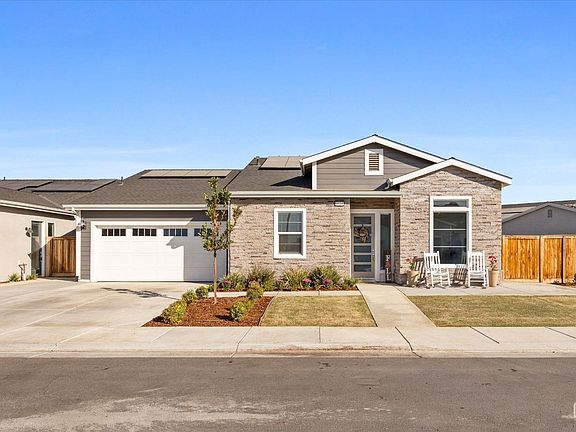 3rd image of 9434 Glenwood Springs Ln