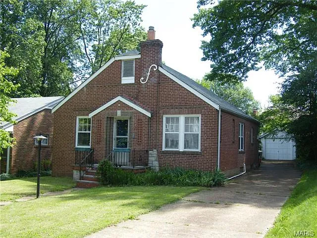 20 Saint Charles Pl photo 1