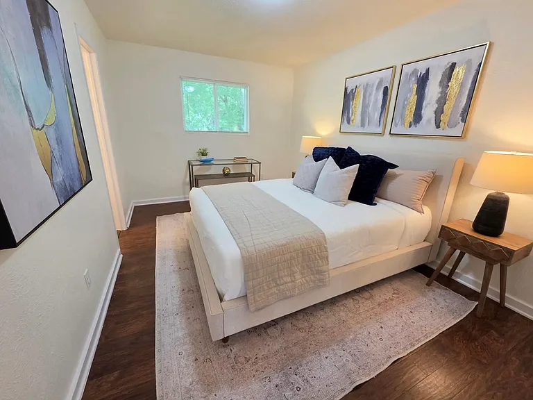 6919 Shannon Dr — Photo 6