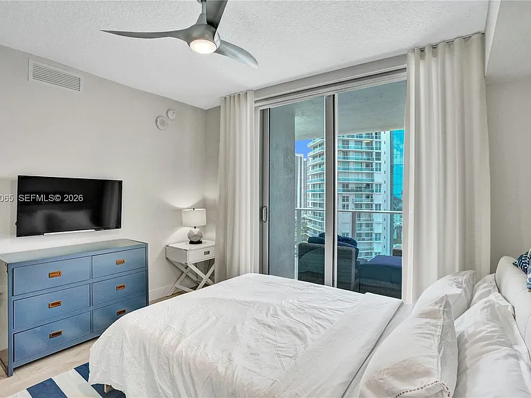 300 Sunny Isles Blvd #4-2104 — Photo 32