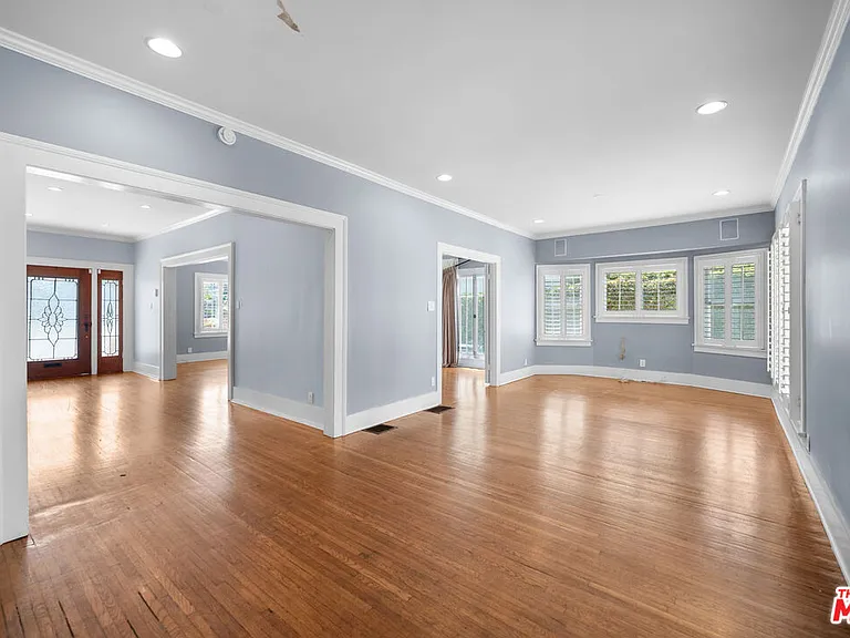 1231 S Saint Andrews Pl — Photo 7