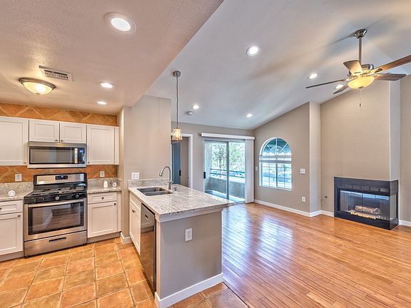 4th image of 2251 Wigwam Pkwy APT 323