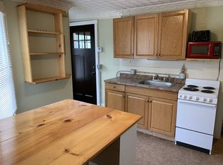321 Central St APT 5, Franklin, NH 03235