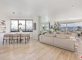 10560 Wilshire Blvd APT 1703, Los Angeles, CA 90024