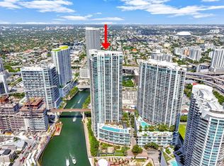 92 SW 3rd St APT 4806, Miami, FL 33130