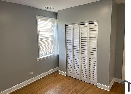 4th image of 3438 W Franklin Blvd #2A