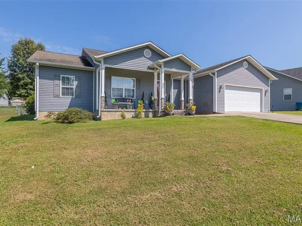 234 Murfield Dr, Poplar Bluff, MO 63901