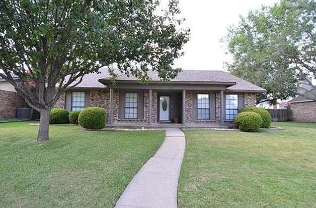 1st image of 2625 Kimberly Dr
