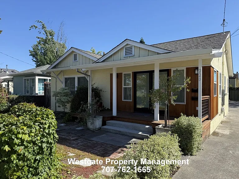 220 Payran St — Photo 19