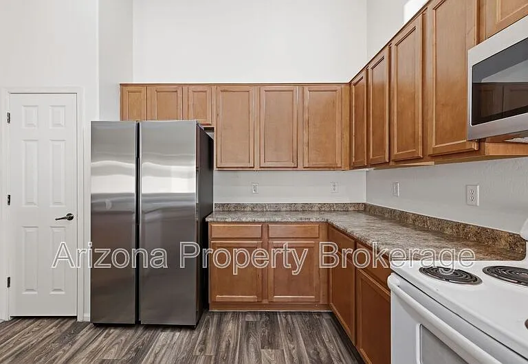 15006 W Cameron Dr — Photo 11