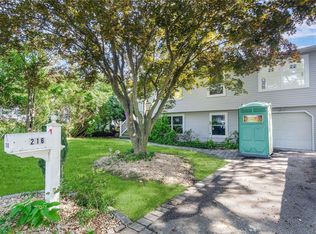 216 Fir Grove Rd, Lake Ronkonkoma, NY 11779