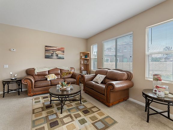 5th image of 36457 Dewdrop Ct