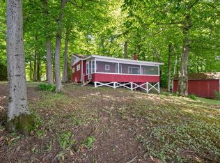 698 Savage Point Rd, North Hero, VT 05474