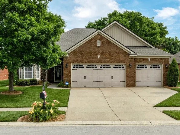 305 Meandering Dr, Lebanon, TN 37090