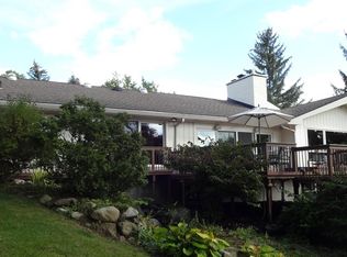 6600 Valley Spring Rd, Bloomfield Hills, MI 48301