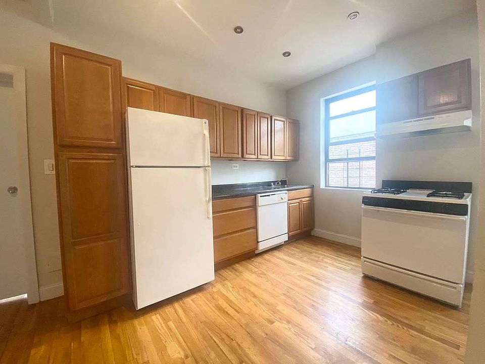 1st image of 3441 Broadway #64