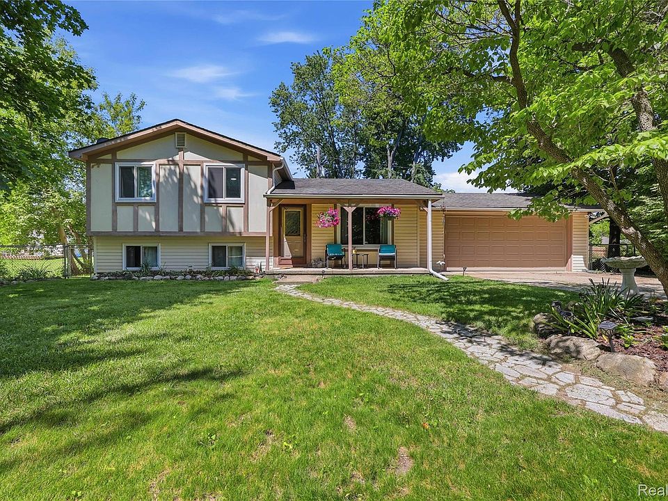 1st image of 5069 Warmbriar Dr