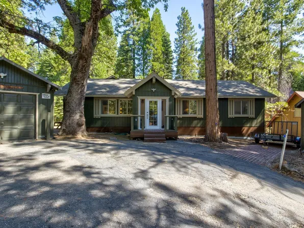 2881 Navajo Dr, Arnold, CA 95223