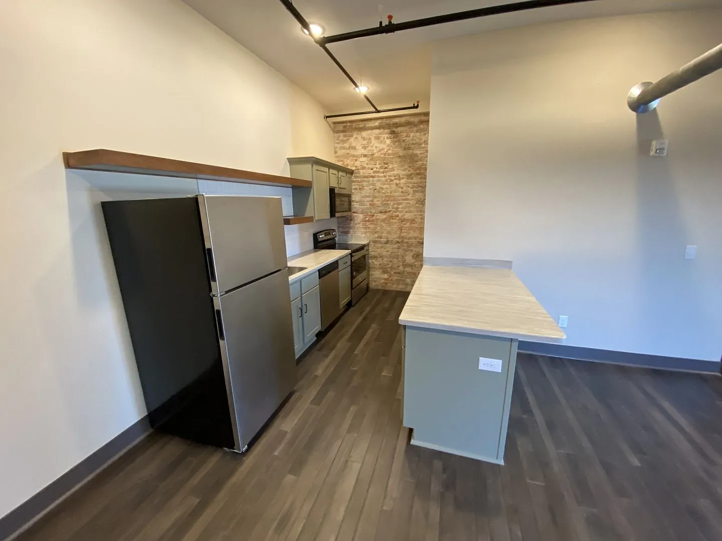 227 Broadway — Photo 1