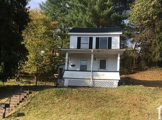 118 Hudsondale St, Weatherly, PA 18255