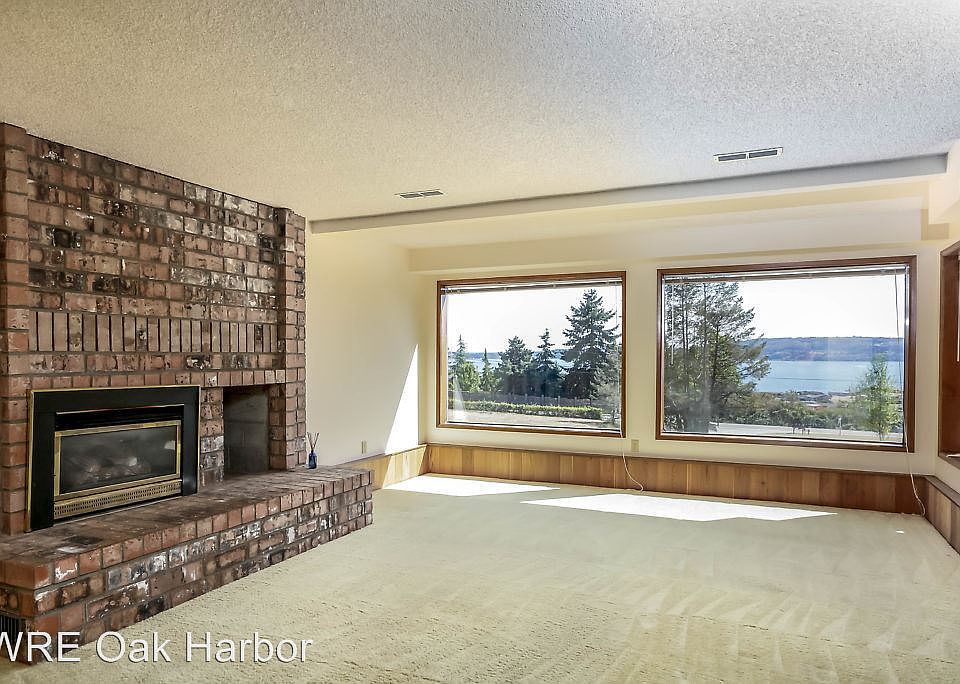 1st image of 2371 Strawberry Ln