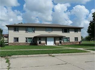 1165 S I Ave, Nevada, IA 50201