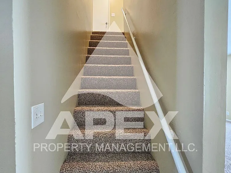 9148 Cedarpark Ln #D — Photo 13