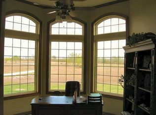 143 Wire Rd, Huntsville, TX 77320