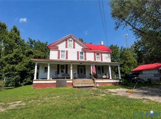739 General Puller Hwy, Saluda, VA 23149